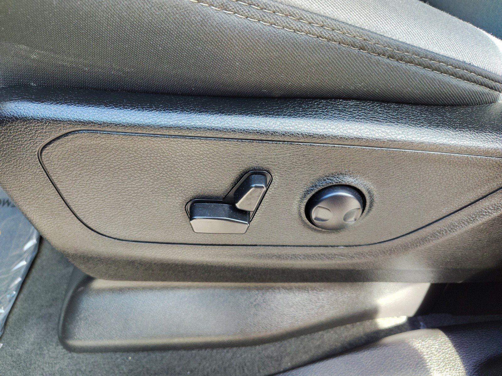 Used 2022 RAM 1500 Big Horn AWD/4WD image 11