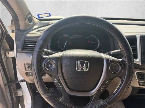 Used 2018 Honda Ridgeline RTL image 12