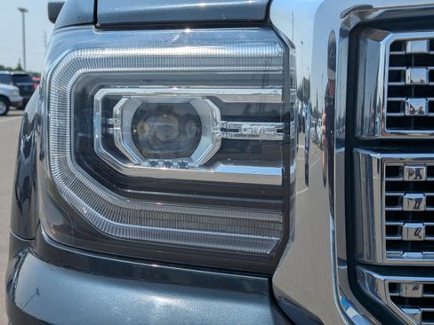 Used 2017 GMC Sierra 1500 Denali AWD/4WD image 42