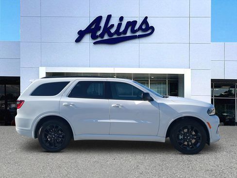 Certified 2025 Dodge Durango GT w/ Blacktop Package image 1