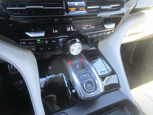 Used 2026 Acura MDX A-Spec AWD/4WD image 18