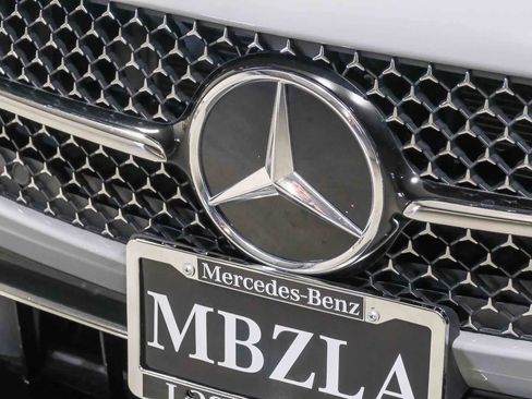 Certified 2026 Mercedes-Benz CLE 300 4MATIC Coupe image 13