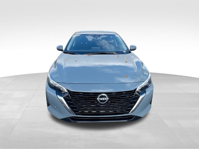 Certified 2025 Nissan Sentra SV FWD image 4