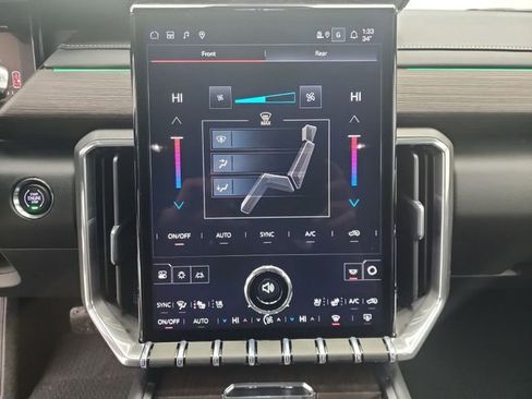 New 2026 GMC Acadia Denali w/ Super Cruise Package image 18