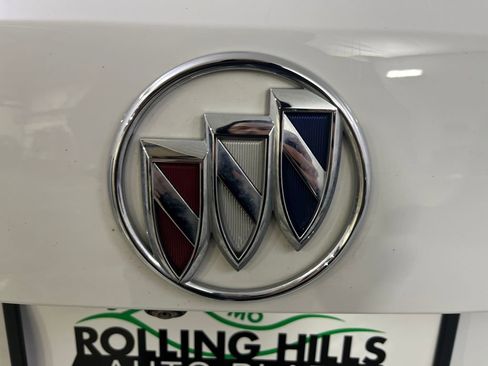 Used 2023 Buick Envision Essence image 44