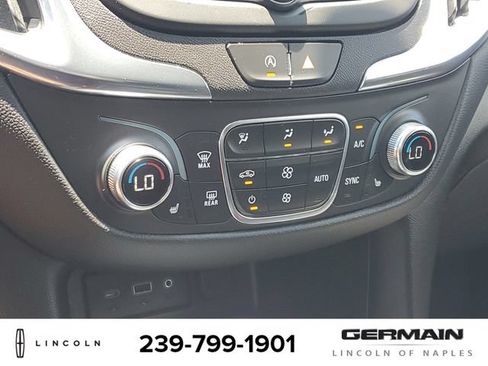 Used 2023 Chevrolet Equinox LT FWD image 32