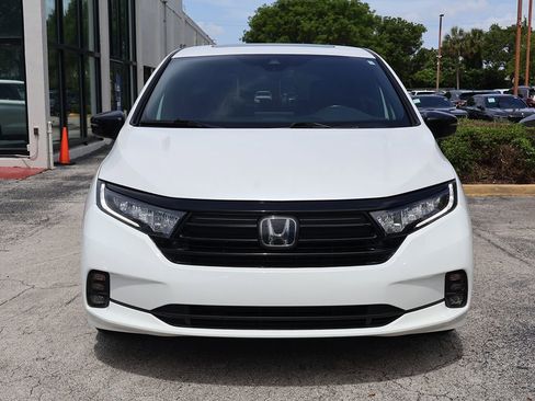 Used 2023 Honda Odyssey Sport image 11
