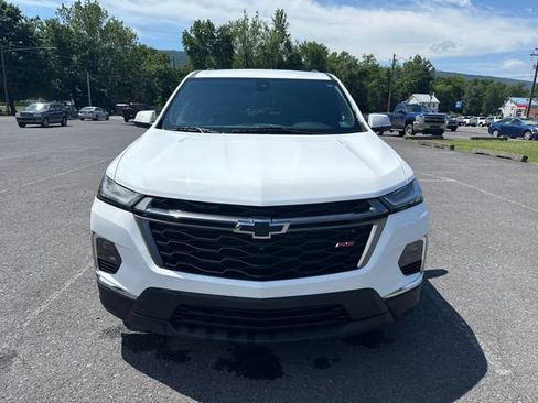 Used 2023 Chevrolet Traverse RS AWD/4WD image 9