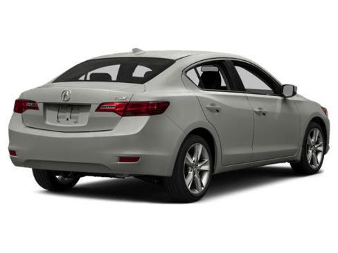 Used 2014 Acura ILX w/ Technology Package FWD image 3
