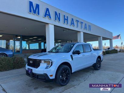 New 2025 Ford Maverick Lariat w/ Black Appearance Package