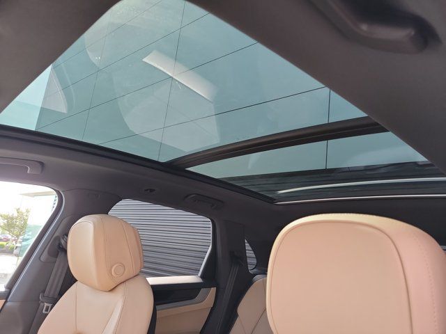 Used 2026 Porsche Cayenne AWD/4WD image 37