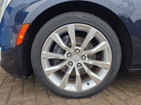 Used 2017 Cadillac XTS Luxury w/ Driver Awareness Package image 11