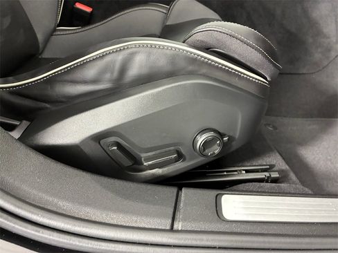 Used 2024 Volvo S60 B5 Plus image 36