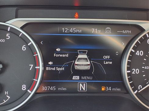 Used 2024 Nissan Sentra SV image 18