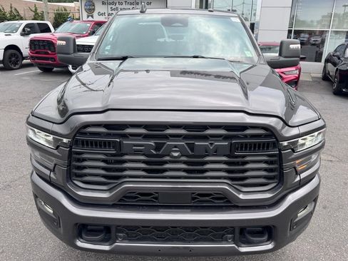 Used 2026 RAM 2500 Big Horn AWD/4WD image 2