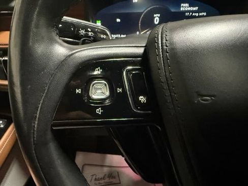 Used 2022 Lincoln Aviator Reserve w/ Equipment Group 201A AWD/4WD image 38