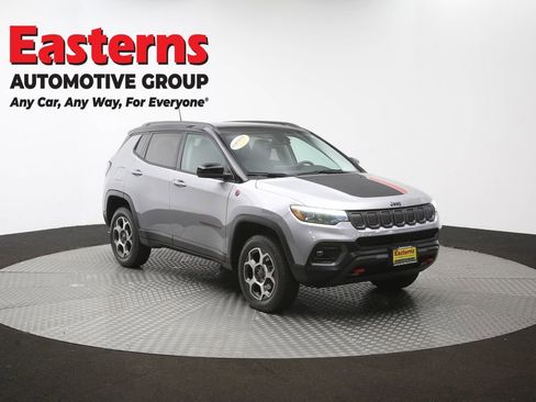Used 2022 Jeep Compass Trailhawk w/ Trailhawk Elite Group AWD/4WD image 51