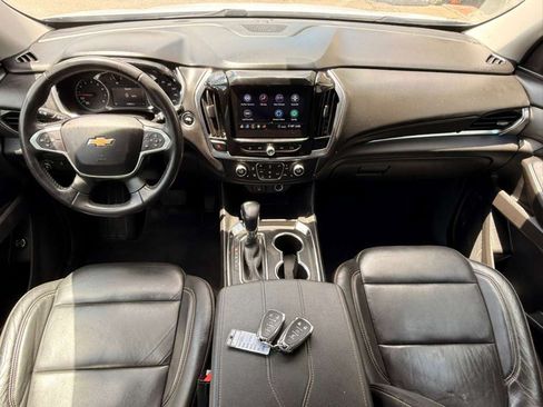 Used 2021 Chevrolet Traverse LT AWD/4WD image 18