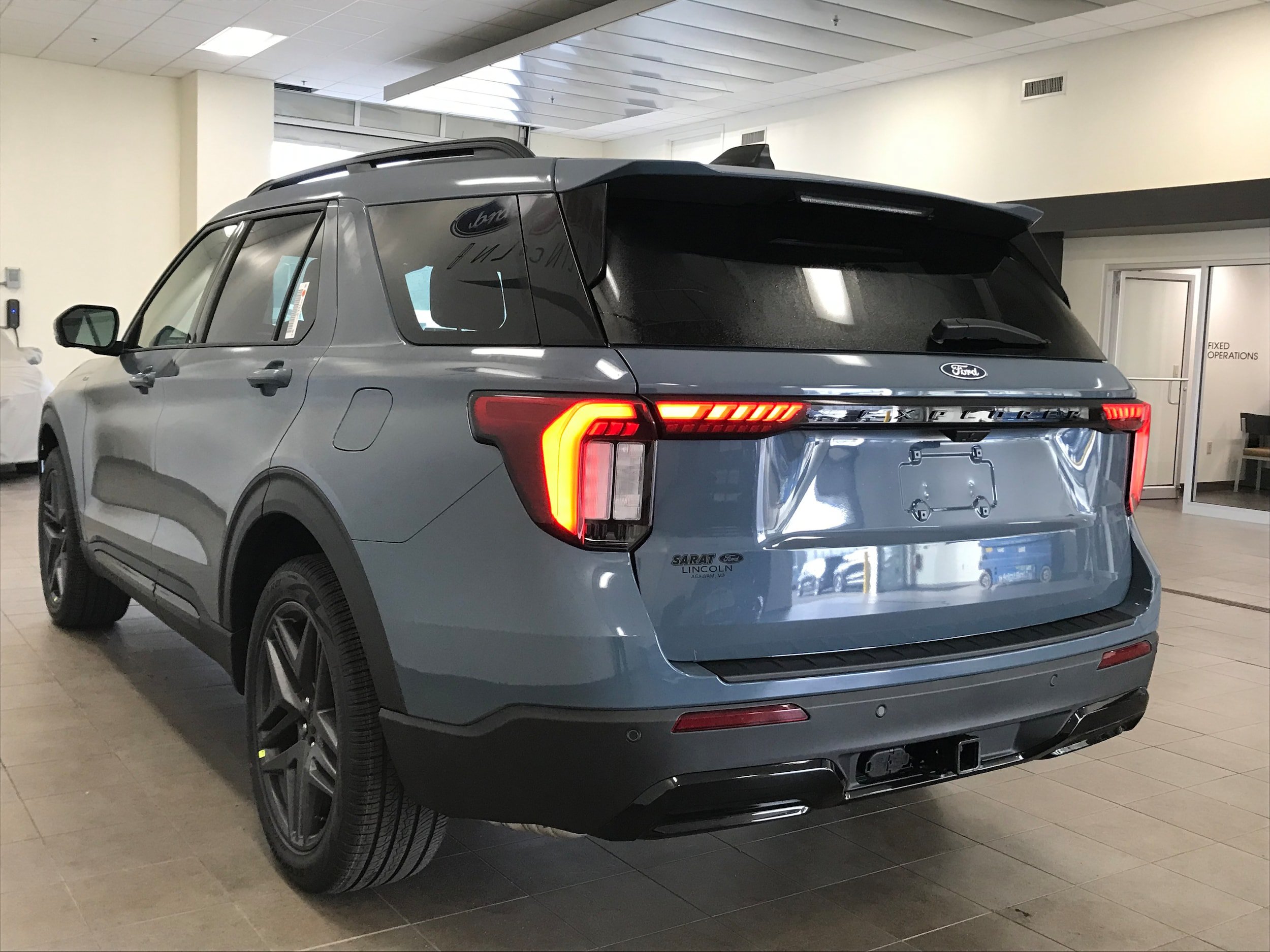 New 2027 Ford Explorer ST-Line w/ Premium Package AWD/4WD image 5