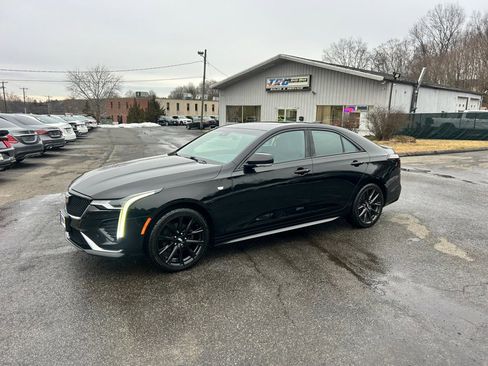 Used 2021 Cadillac CT4 Sport image 2