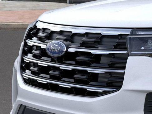 New 2026 Ford Explorer Active image 17