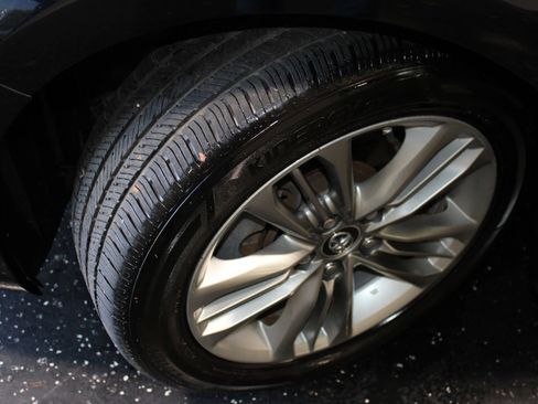 Used 2015 Toyota Camry SE FWD image 29