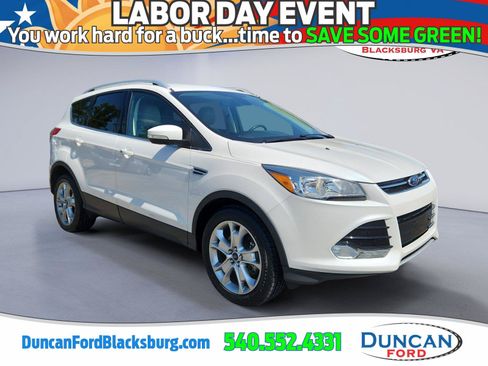 Used 2015 Ford Escape Titanium AWD/4WD image 1