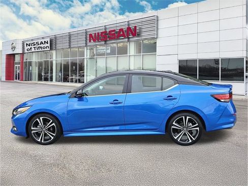 Certified 2022 Nissan Sentra SR w/ Electronics Package image 7