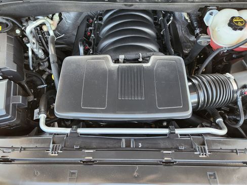 Used 2025 Chevrolet Tahoe RST w/ Comfort Package image 42