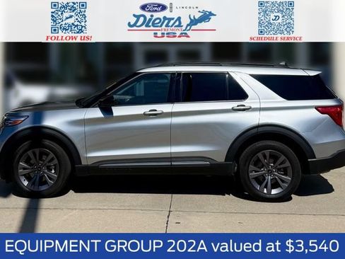 Certified 2024 Ford Explorer XLT w/ Equipment Group 202A AWD/4WD image 1