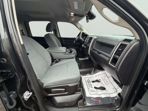 Used 2016 RAM 1500 Express AWD/4WD image 28