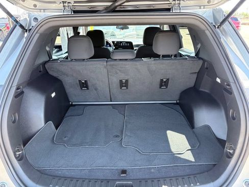 Used 2025 Chevrolet Equinox LT FWD image 27