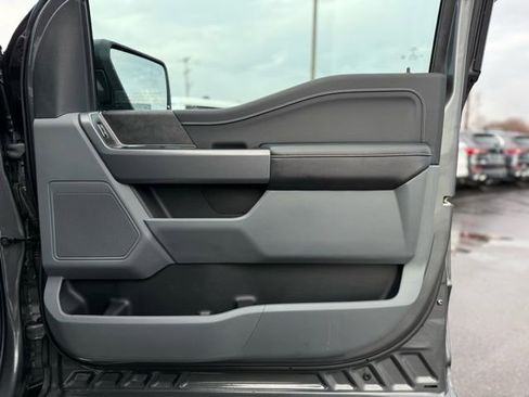 Used 2025 Ford F150 XLT w/ Equipment Group 301A Standard image 17