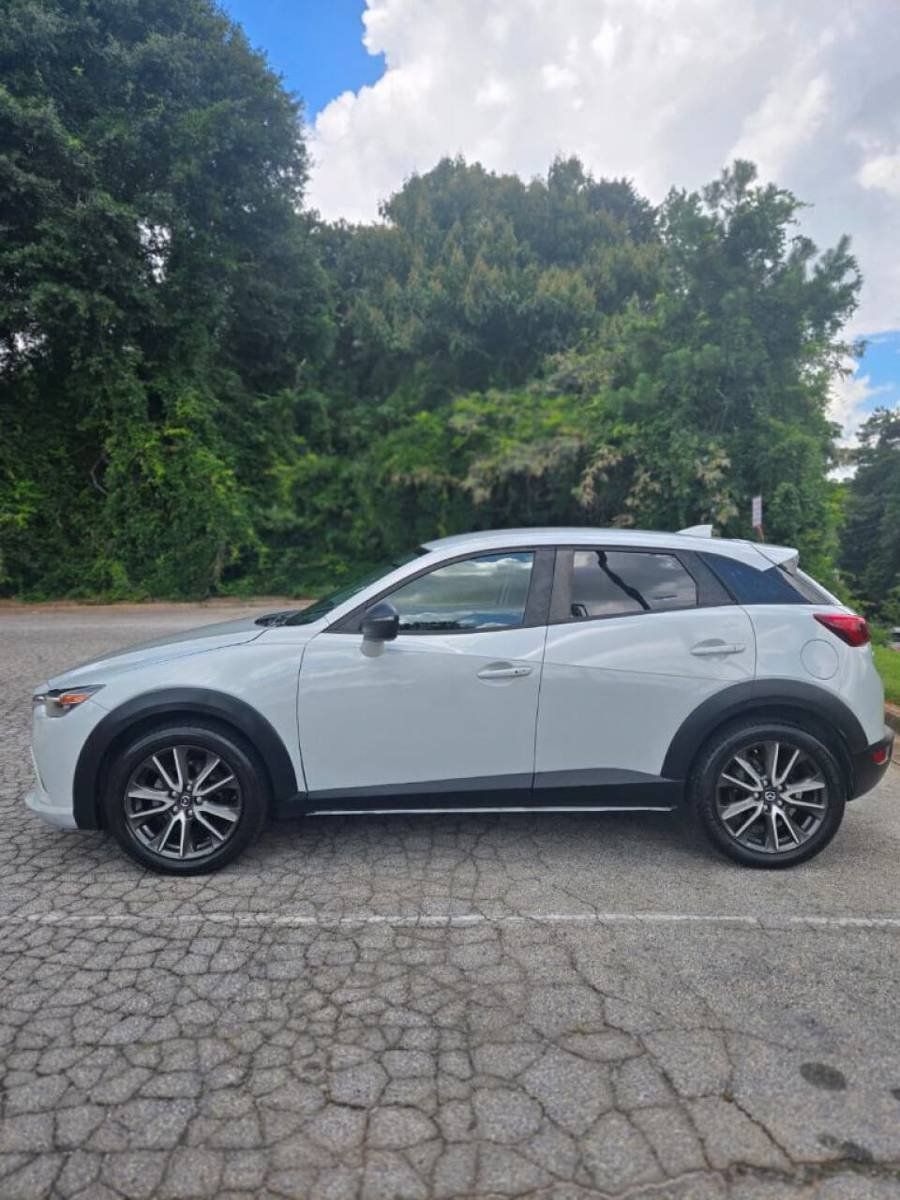 Used 2017 MAZDA CX-3 Touring FWD image 4