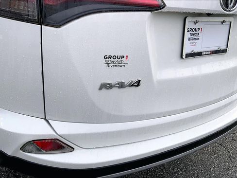 Used 2017 Toyota RAV4 XLE FWD image 30