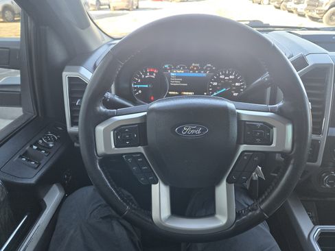 Used 2019 Ford F350 Lariat w/ Chrome Package image 8