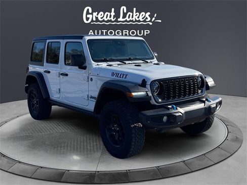 Used 2024 Jeep Wrangler Unlimited image 7