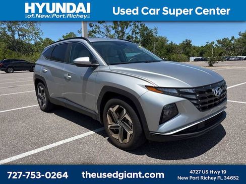 Used 2023 Hyundai Tucson SEL w/ Convenience Package FWD image 4