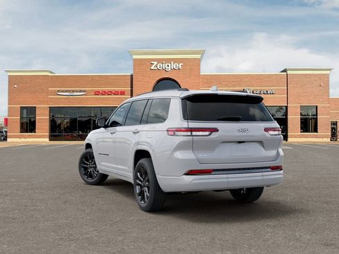 New 2026 Jeep Grand Cherokee L Limited AWD/4WD image 3