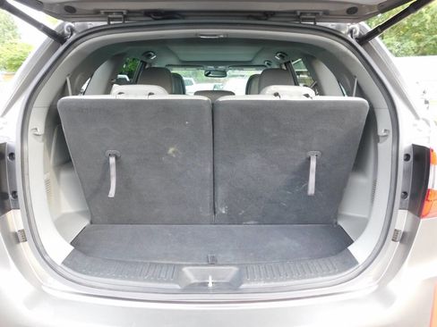 Used 2014 Kia Sorento SX w/ 3rd Row Package image 5