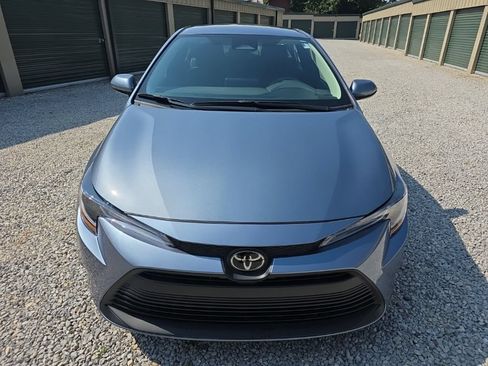 Certified 2025 Toyota Corolla LE FWD image 9