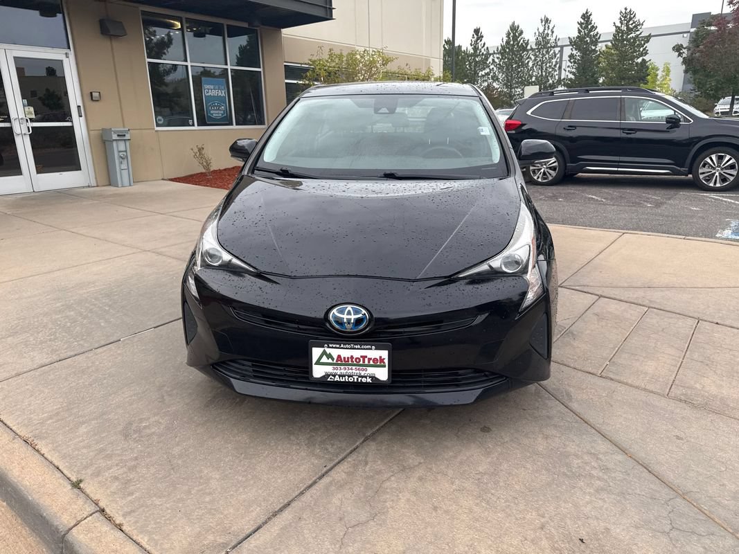 Used 2017 Toyota Prius One FWD image 3