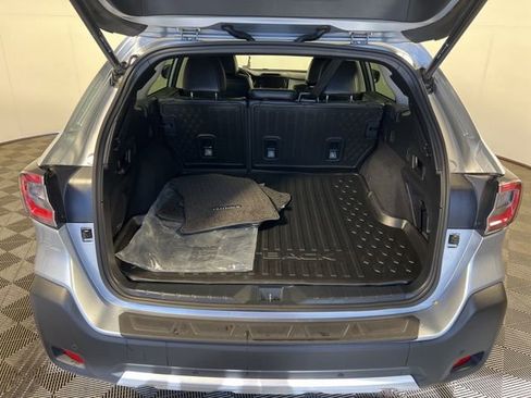 Used 2023 Subaru Outback Touring AWD/4WD image 14