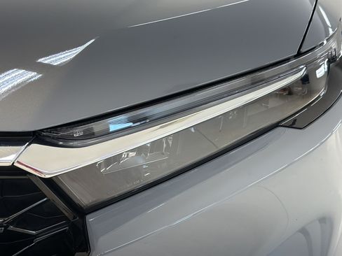 Used 2026 Honda CR-V EX image 11