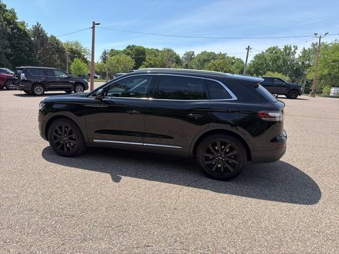 Used 2023 Lincoln Nautilus Reserve w/ Equipment Group 201A AWD/4WD image 34