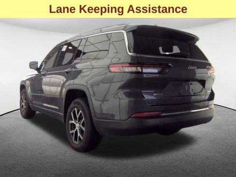 Used 2023 Jeep Grand Cherokee L Limited AWD/4WD image 8