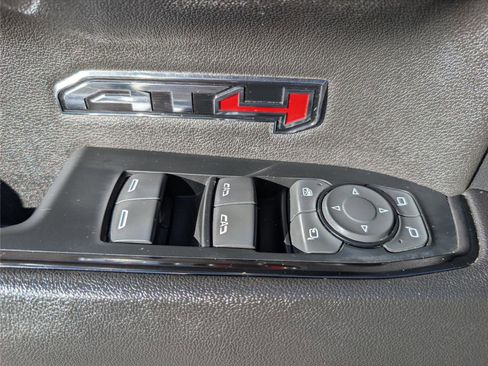 Used 2023 GMC Sierra 1500 AT4 w/ AT4 Premium Package image 33
