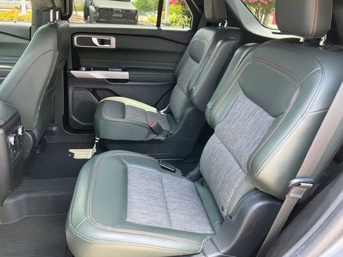 Used 2022 Ford Explorer Timberline AWD/4WD image 18