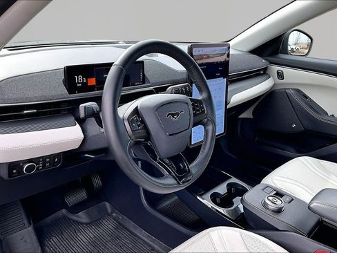 Certified 2024 Ford Mustang Mach-E Premium image 14