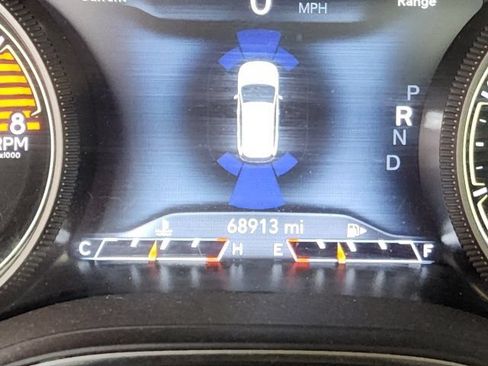Used 2021 Jeep Cherokee Trailhawk w/ Sun, Sound & Nav Group AWD/4WD image 32